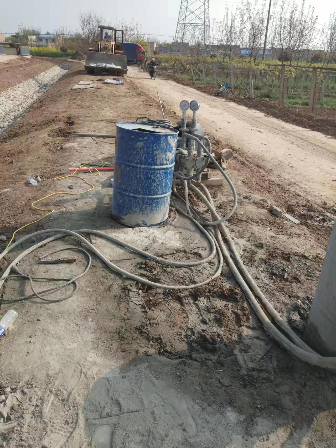 文城镇顶管注浆